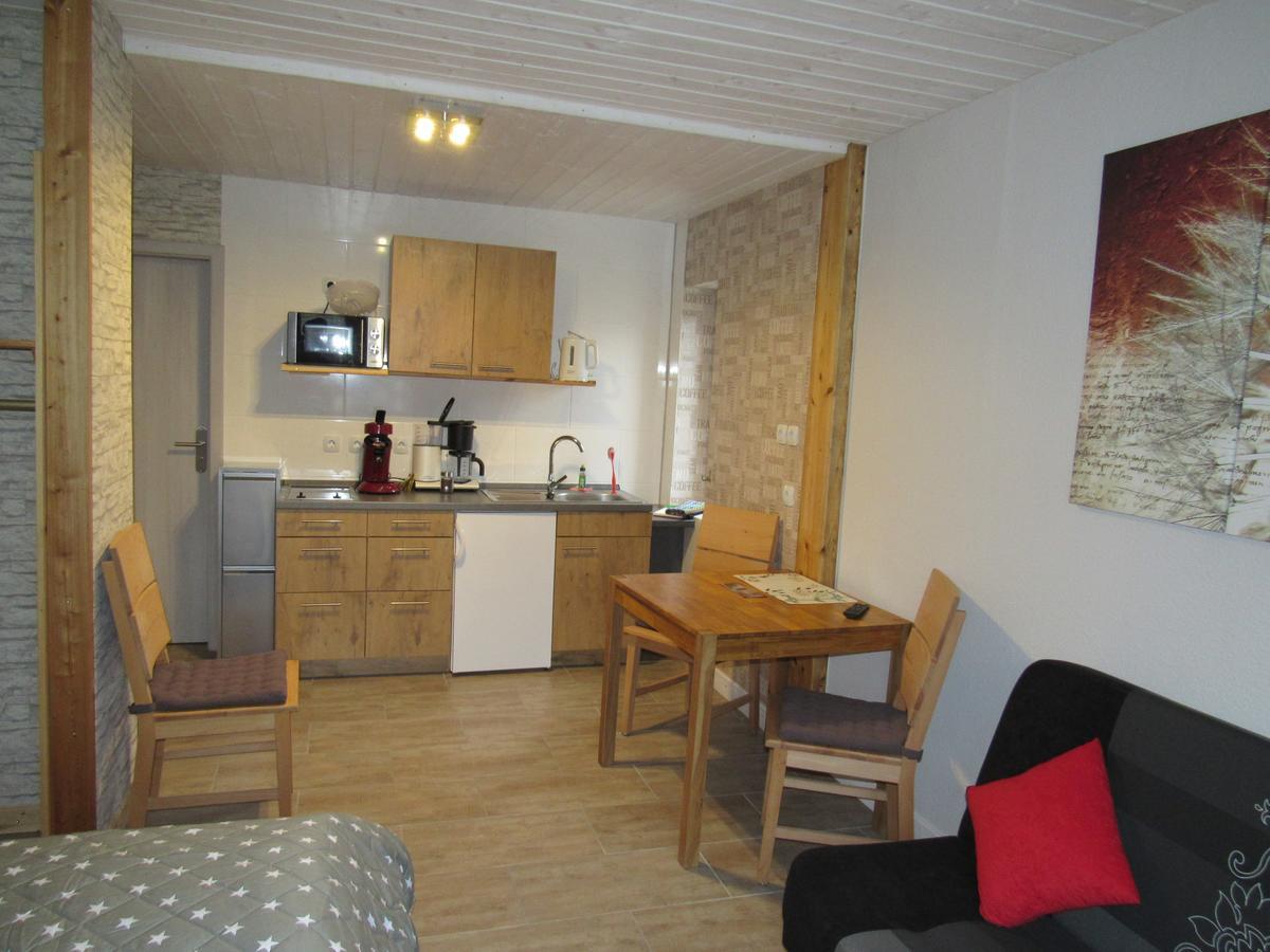 Ferienapartments Am Dorfplatz Appartement *